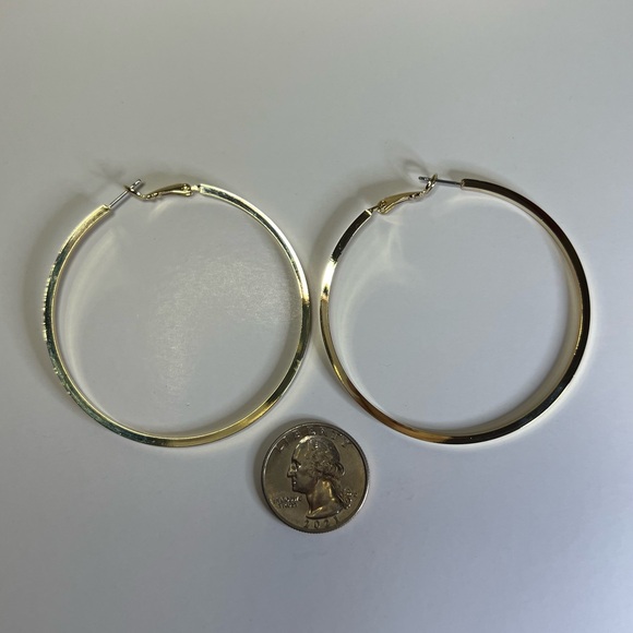 Elegant Big & Thick Gold Hoop Earrings - Picture 9 of 10